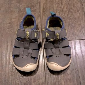 Plae toddler boy/unisex sandals